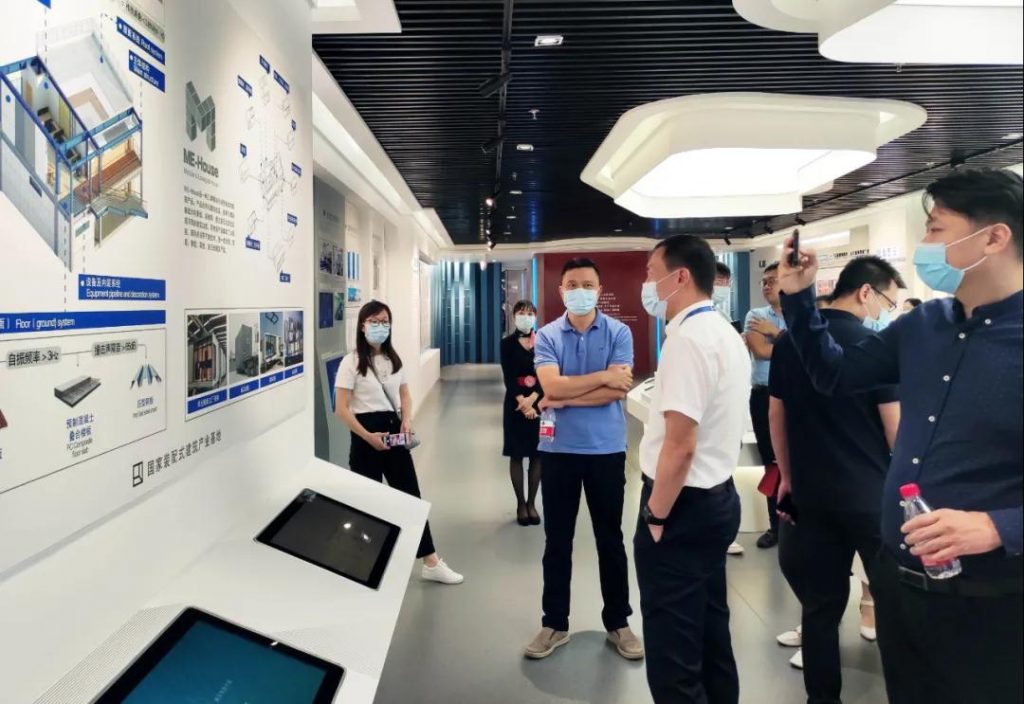 巖星專題 | 廣東工業(yè)設計城領導蒞臨深圳參觀深圳優(yōu)秀企業(yè)博物館插圖(10)