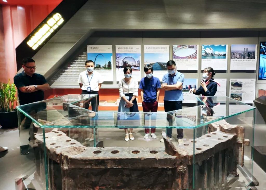 巖星專題 | 廣東工業(yè)設計城領導蒞臨深圳參觀深圳優(yōu)秀企業(yè)博物館插圖(3)
