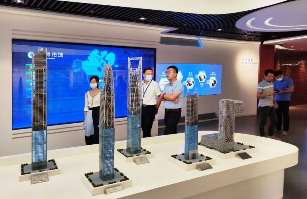 巖星專題 | 廣東工業(yè)設計城領導蒞臨深圳參觀深圳優(yōu)秀企業(yè)博物館插圖(8)