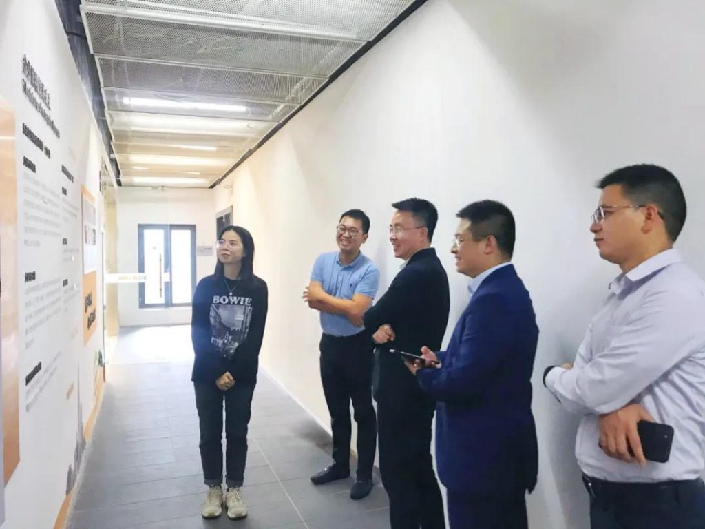 巖星之聲 | 京東方科技集團(tuán)股份有限公司副總裁原烽一行來訪深圳巖星插圖(1)