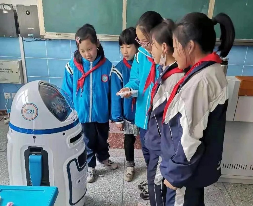 小型科技館,做大科教夢(mèng)插圖(4) 小型科技館,做大科教夢(mèng)插圖(4)