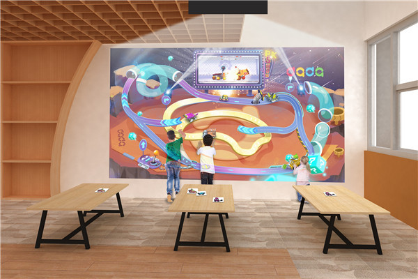 墻面互動投影:展廳內光影動態交錯。插圖 墻面互動投影:展廳內光影動態交錯。插圖